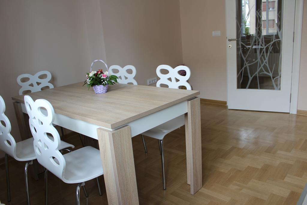 Appartamento Orchid House Belgrado Esterno foto