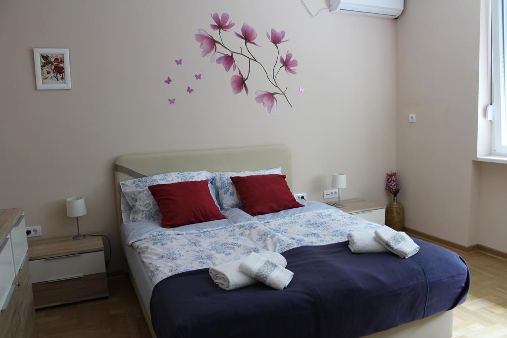 Appartamento Orchid House Belgrado Esterno foto