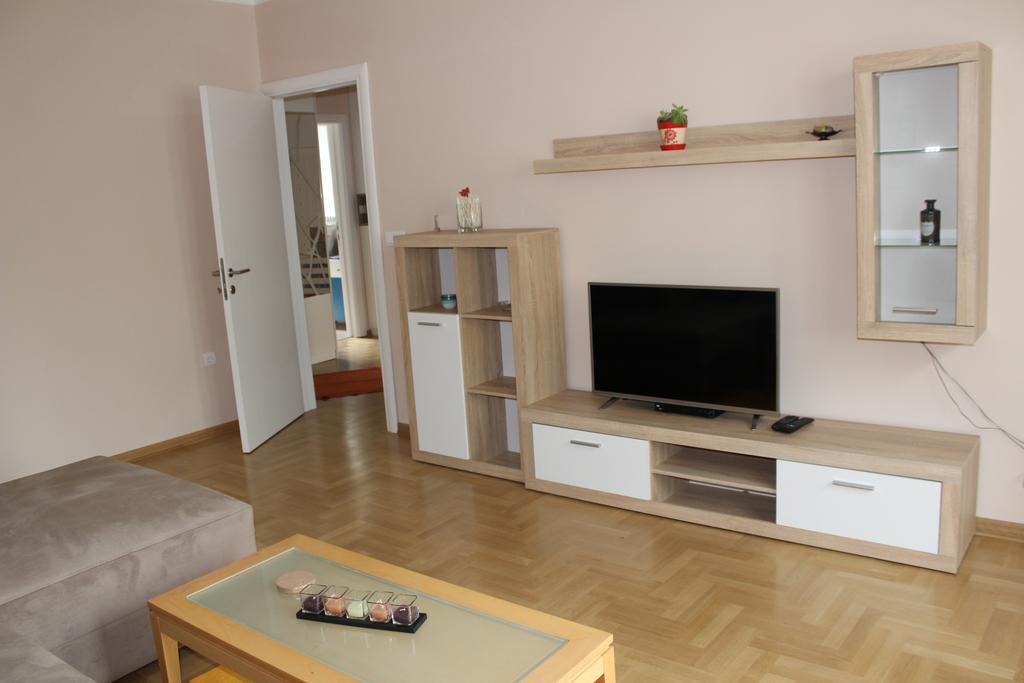 Appartamento Orchid House Belgrado Esterno foto